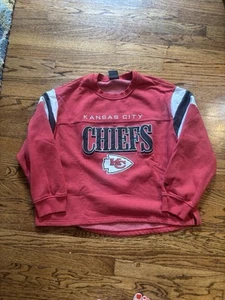Women’s XL- Kansas City Chiefs Sweatshirt Long Sleeve New Era NFL Red - Picture 1 of 4