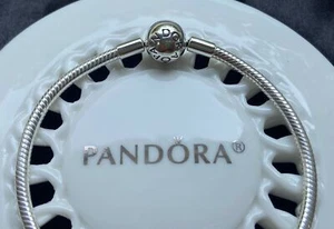 Auténtico Pandora MOMENTOS Serpiente Cadena Pulsera #590728 - Imagen 1 de 9