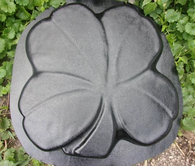 Clover mold shamrock steppingstone mould concrete plaster cement 16" x 16" x 2" Foto 1 de 4