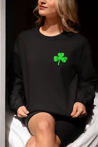 Irish Clover Long Sleeve Pullover Graphic Crewneck Sweatshirt - Picture 1 of 2