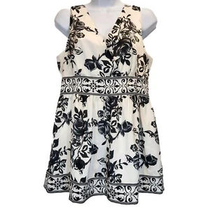 Lapis Anthropologie Tunic Top Woman's Size M Floral Black White Lined Sleeveless - Picture 1 of 7