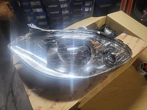 Fits Mercedes A Class Headlight Pneumatic LH (ClassicElegance Models) 04-10 - Picture 1 of 2