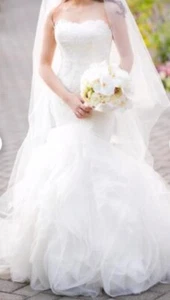Pronovias Duende Wedding Dress - Label size 6 - Street size 2 - Off White - Picture 1 of 4