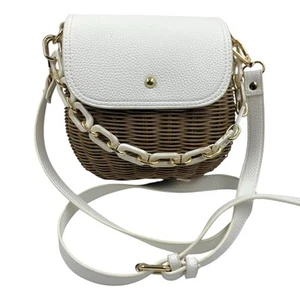 TOMMY BAHAMA WICKER RATTAN & WHITE BASKET PURSE CROSSBODY VERY GOOD PREOWNED - Picture 1 of 7