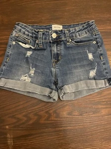Hudson Jean Denim Shorts For Girls Size 16 Runs Small Distressed - Picture 1 of 6