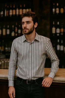 Camisa Prada Milano Rayas Abotonadas Talla 41/16 Manga Larga Cuello Clásico Foto 1 de 4