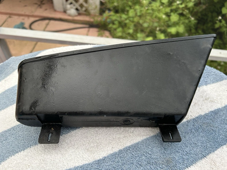 Bolsillos laterales para mapas Alfa Romeo Spider Veloce plástico negro Foto 1 de 4