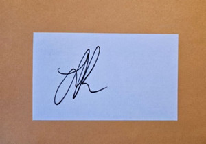 LIONEL RICHIE SIGNED 3x5 INDEX CARD AUTOGRAPH