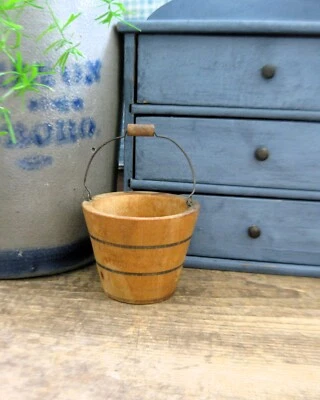 Cubo de cubo de madera de guisante antiguo antiguo vendedor tamaño de muestra rayas originales Foto 1 de 4