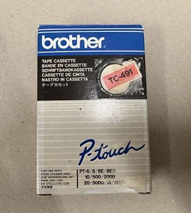 original Brother TC-491 Schriftband 9mm x 7,7m schwarz auf rot Rechnung - Picture 1 of 1
