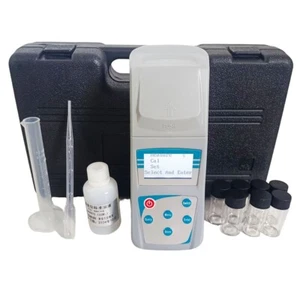 Turbidity Meter Digital Turbidimeter with 0-200NTU 0.1NTU Calibration Solution - Picture 1 of 17
