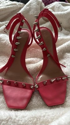 Туфли на каблуках с шипами Alexander McQueen - Изображение 1 из 4