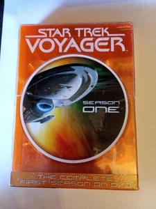 STAR TREK: VOYAGER-Season One-DVD-5 Disc Set-Brand New/Sealed-2004 - Picture 1 of 2