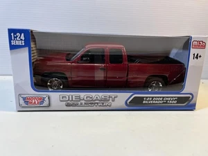 2006 Chevy Silverado Diecast Model Car: 1/25 Scale, New In Box By Motor Max - Picture 1 of 7