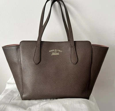 Gucci Swing Snap Closure Tote Small taupe Leather - Image 1 of 4