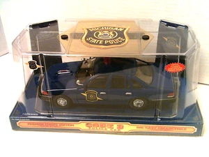 CODE 3 POLICE CAR MICHIGAN STATE POLICE, FORD CROWN VICTORIA - Picture 1 of 2