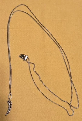 Colar Pingente de Pimenta Kendra Scott Tom Prata Cristal Slide Charme Spike - Imagem 1 de 3