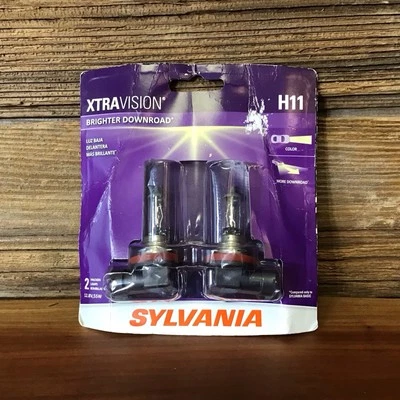 SYLVANIA - H11 XtraVision - Faro halógeno descendente más brillante, contiene 2 bombillas Foto 1 de 2