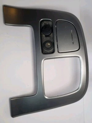 07 08 Hyundai Entourage palanca de cambios bisel plateado Foto 1 de 3