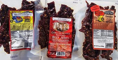 🔥XXX Combo🔥 (Carolina Reaper, Ghost Pepper, Habanero 2x) carne seca, Jerky Hut Foto 1 de 4