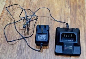 Motorola HTN9803b rapid charger 2 way Radio Retro Vintage - Zdjęcie 1 z 9