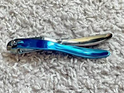 Cortaúñas 90 grados AVON Foot Works Clip lateral dedo del pie NUEVO curvado lateralmente Foto 1 de 4