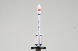 Dragon Models 1/400 Long March 2F Rocket Spacecraft Tiangong 1 CNSA - Picture 1 of 2