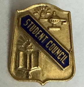 Vintage Student Council MCDS lapel Pin Gold Tone - Picture 1 of 3