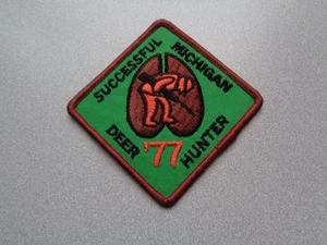 1977 RARE IRON ON MICHIGAN SUCCESSFUL DNR DEER HUNTING PATCH -BEAR-TURKEY-FISH - Picture 1 of 3