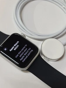 Apple Watch Series SE 2nd Gen,40mm,GPS +LTE, Silver, Good:BN438 - Photo 1 sur 9