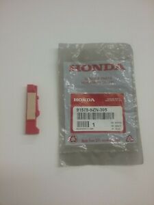 91575-SZN-305 Honda - Left Front Side Garnish Clip - 2010 To 2013 Acura ZDX