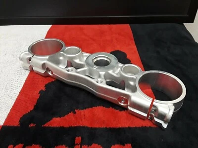 Placa superior Aprilia RXV / SXV - Parte # AP9100542 Foto 1 de 4