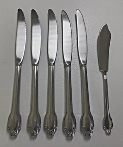 Lote de 5 cuchillos de cena cubiertos de acero inoxidable Walco AINSLEY con 1 mantequilla pequeña - Imagen 1 de 4