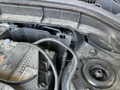 Bomba ABS Antibloqueo Freno Parte Control Dinámico de Estabilidad Se Adapta a 12-13 MAZDA 3 52218 Foto 1 de 4