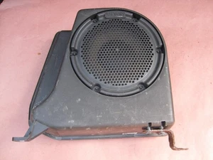 2007-2011 Jeep Wrangler JK JKU OEM Infinity Rear Subwoofer Speaker Enclosure - Picture 1 of 5