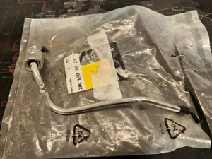 RENAULT ESPACE IV VEL SATIS FUEL INJECTOR PRESSURE LINE GENUINE NEW 7701064802 - Picture 1 of 2