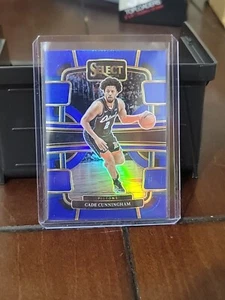 2023-24 Panini Select #26 Cade Cunningham Blue Silver Prizm Detroit Pistons - Picture 1 of 2