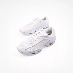 Nike Air Max Tailwind 4 Schimmer Effekt Sneaker y2k Streetwear - EUR 39 - Bild 1 von 7