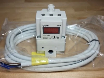 SMC ITV1011-32N1BS Pneumatic Regulator - Image 1 of 3