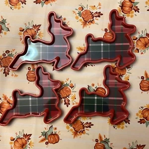 4 Nicole Miller Reindeer Melamine Appetizer/Dessert Plate Set Holiday Christmas - Picture 1 of 3