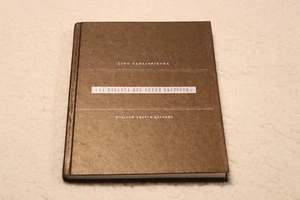 LINO TAGLIAPIETRA: LA BALLATA DEL VETRO SOFFIATO ~ Studio Glass art exhibition - Picture 1 of 6