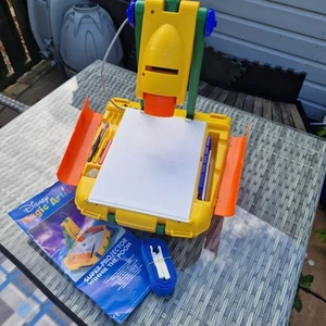 Vintage Winnie the Pooh super projector drawing battery Operated Backpack - Photo 1/10