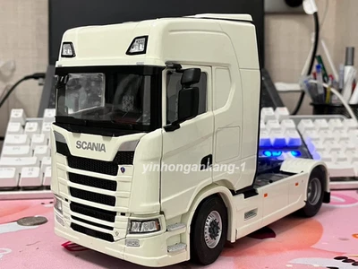 2021 SCANIA S580S HIGHLINE TRUCK IVORY WHITE 1:24 by SOLIDO MODELS - Image 1 of 3