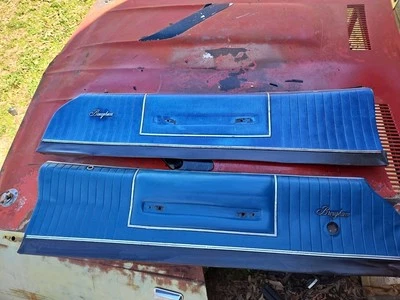 1972-1974 DODGE CHARGER SE BROUGHAM UPPER DOOR PANEL Blue - Image 1 of 4