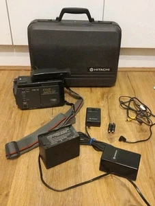 Vintage Hitachi VM-C30E VHS-C Movie Video Tape Camcorder Recorder Storage Case - Picture 1 of 14