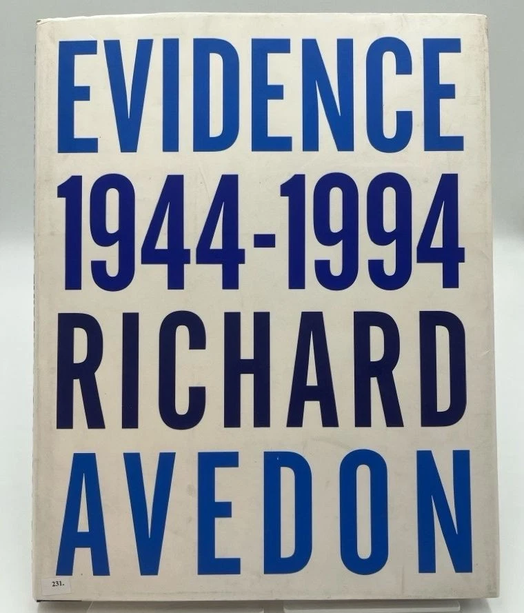 Richard Avedon. Evidence Evidence 1944-1994 Richard Avedon, Texte von Jane Livin - Bild 1 von 1
