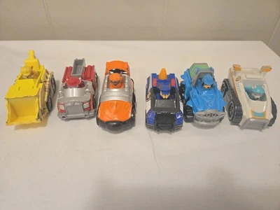 Paw Patrol True Metal Die Cast Cars Lot of 6  Rescue Vehicles - Image 1 of 2