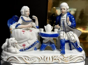 Vintage Figurine Porcelain China Blue White Gilded Courting Couple Ornament - Picture 1 of 24