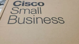 Cisco SR520W-ADSL-K9 with antenna & adapter sr520W Tested - Picture 1 of 2