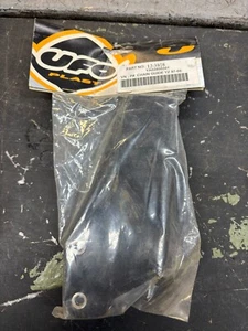 Chain Guide - For Yamaha YZ125/250 YZ250F/400F/426F/450F Black YA03808001 RW7149 - Picture 1 of 2
